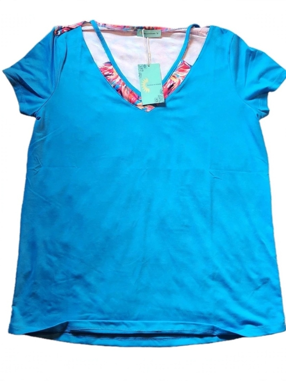 NWT Sunshine & Rainbow M Blue Tropical Print V-Neck Cold Shoulder Top